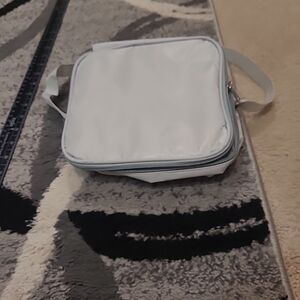 Bentgo Collapsible Gray Lunch Box With Handle Insulated
